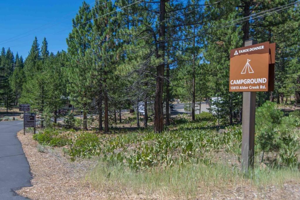 3Br Tahoe Donner Cabin With Hoa Perks Like Pools Hot-Tub Minutes To Trails Lake Golf Truckee Zewnętrze zdjęcie