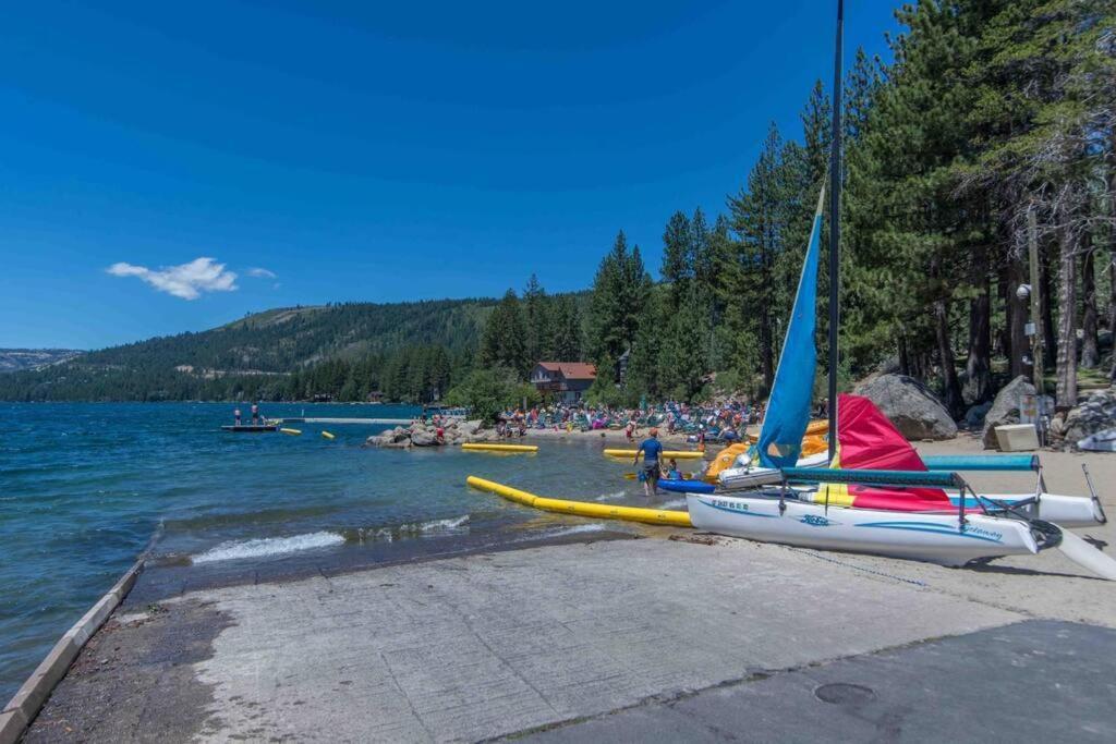 3Br Tahoe Donner Cabin With Hoa Perks Like Pools Hot-Tub Minutes To Trails Lake Golf Truckee Zewnętrze zdjęcie