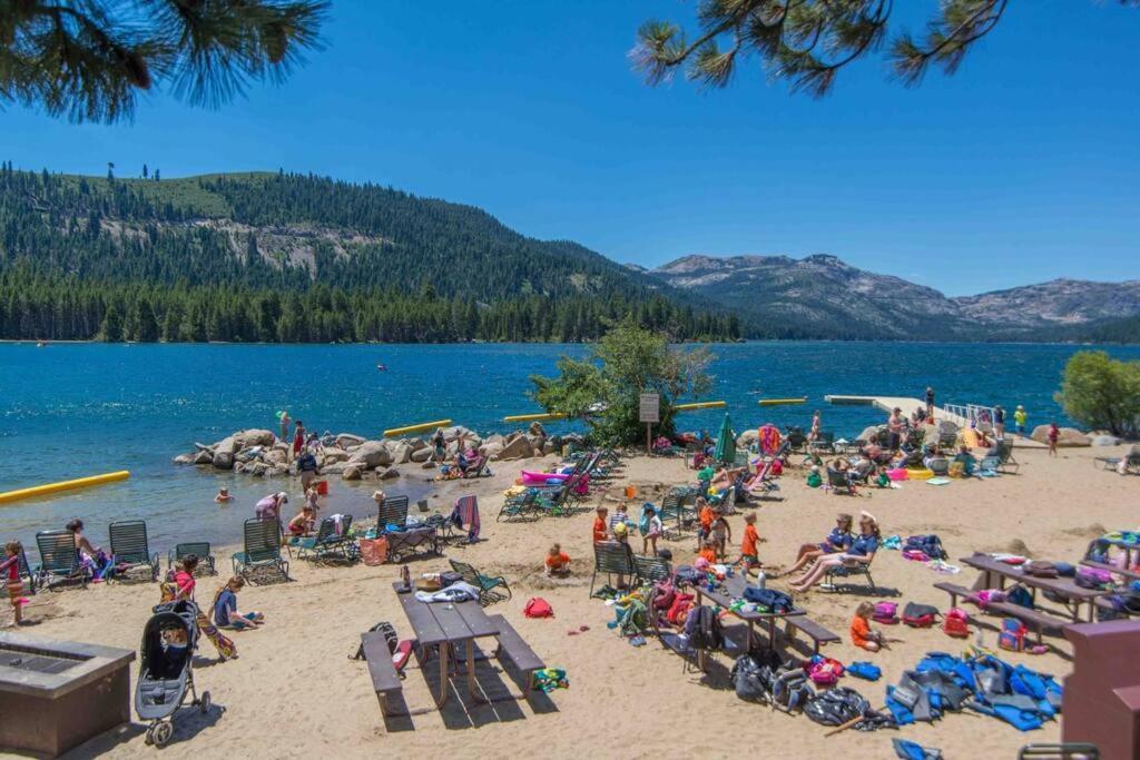 3Br Tahoe Donner Cabin With Hoa Perks Like Pools Hot-Tub Minutes To Trails Lake Golf Truckee Zewnętrze zdjęcie
